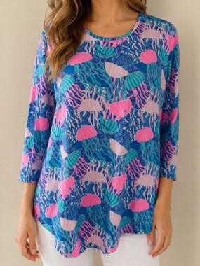 Lulu B Jellyfish Top Womens Medium Shirt 3/4 Sleeve UPF 50 Sun Protection